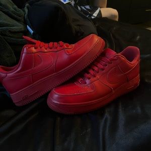 air force 1 triple red low